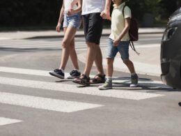 photo of pedestrians in san francisco crosswalk